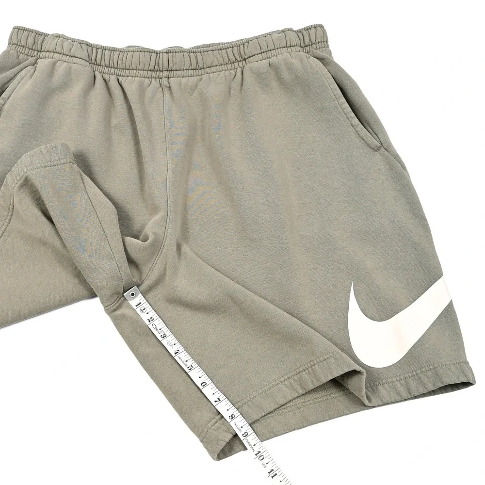 Nike Club Fleece Big Swoosh Logo‎ Men's Shorts 2XL Light Olive Gray BV2721-320